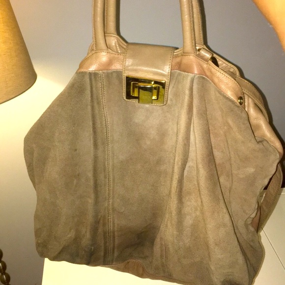 COPY - Tan suede bag - Picture 2 of 4
